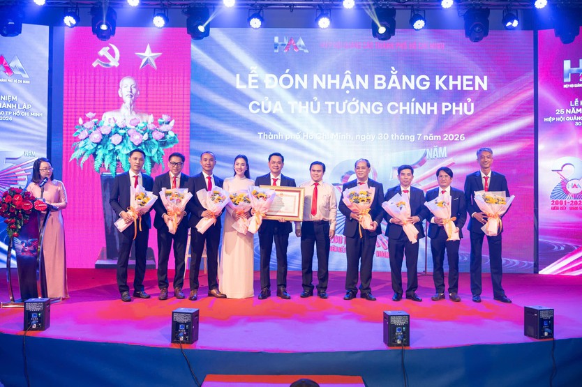 Hiệp hội Quảng cáo TP. Hồ Chí Minh (HAA) kỷ niệm 25 năm thành lập, đón nhận Bằng khen của Thủ tướng Chính phủ - Ảnh 3.