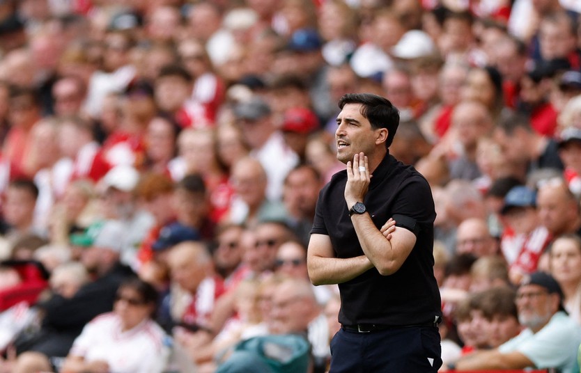 "Liverpool chưa thể duy trì phong độ", HLV Iraola phát biểu sau trận thua Monaco - Ảnh 1.