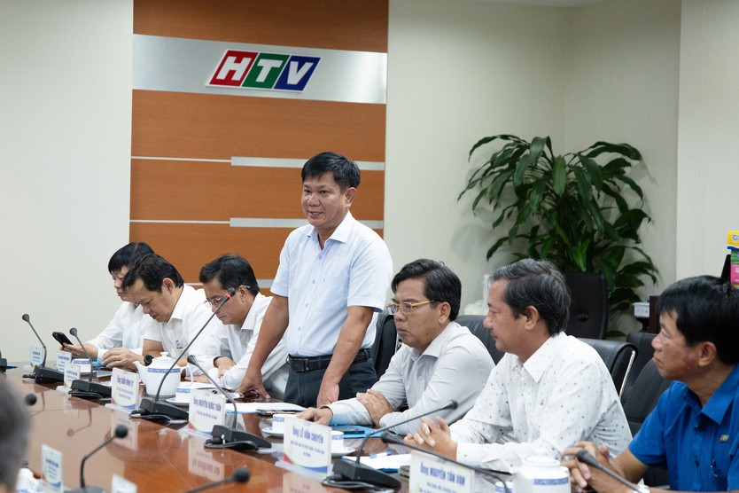 HTV làm việc với đoàn công tác đặc khu Kiên Hải; Báo và Đài Phát thanh - Truyền hình An Giang - Ảnh 4.