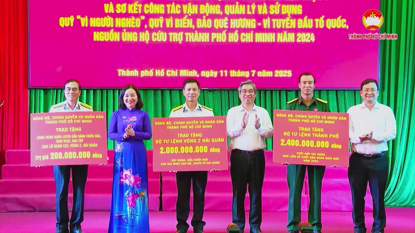 Lan tỏa nghĩa tình hướng về biên giới, biển, đảo - Ảnh 5.