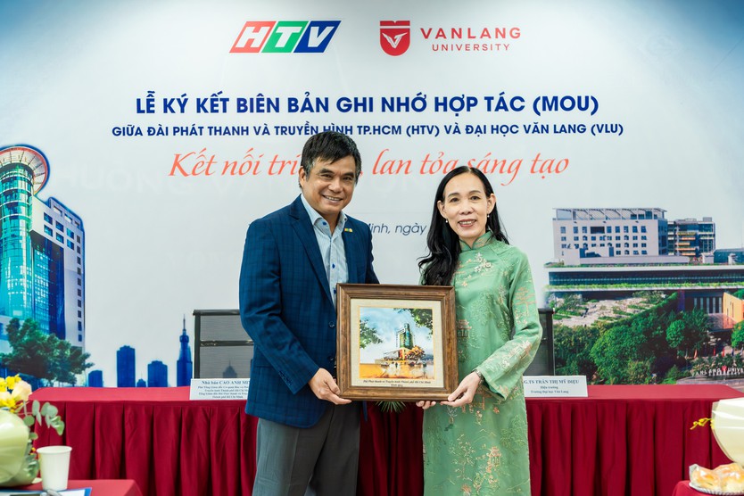 Lễ ký kết Biên bản ghi nhớ hợp tác giữa HTV và Trường Đại học Văn Lang trên tinh thần phát huy, đổi mới, sáng tạo, hiệu quả - Ảnh 8.