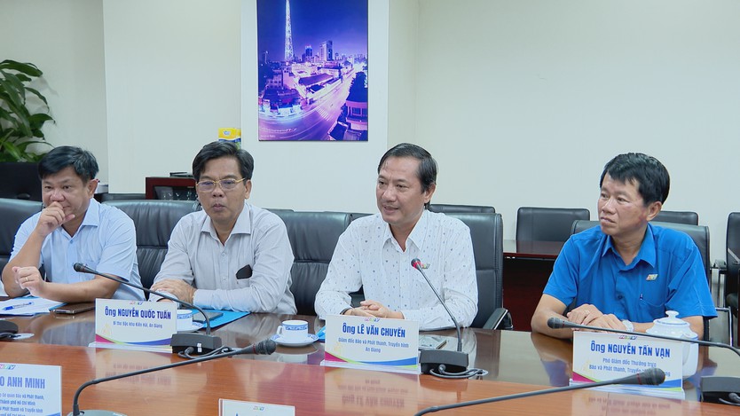 HTV làm việc với đoàn công tác đặc khu Kiên Hải; Báo và Đài Phát thanh - Truyền hình An Giang - Ảnh 5.