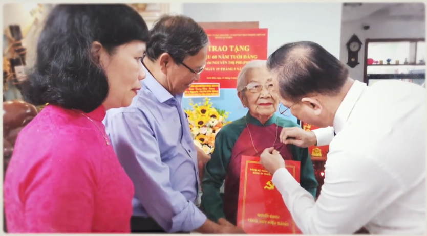 Nét Việt: NSƯT Phi Điểu - Tuổi tác không ngăn được tình yêu nghệ thuật - Ảnh 10.