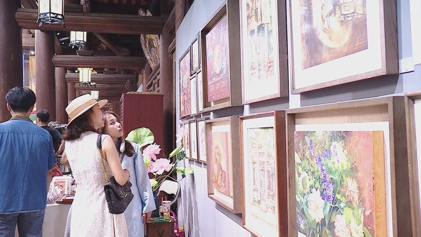 Triển lãm "Ngàn năm di sản" tôn vinh giá trị văn hóa Việt - Ảnh 5.