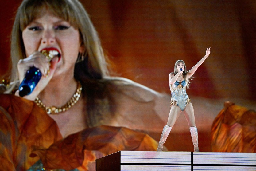 Những ca khúc của Taylor Swift bị gỡ khỏi video của Nhà Trắng và chiến dịch Trump - Ảnh 2.