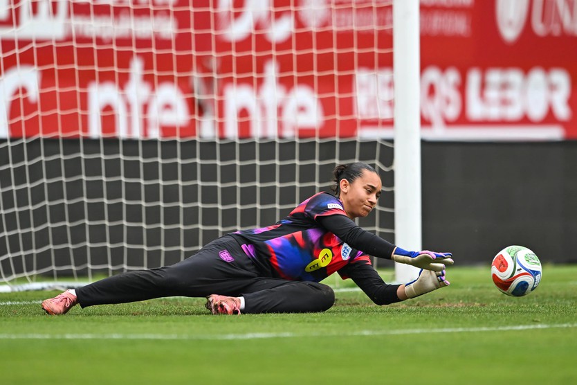 Kaiya Jota: Cô gái đa nhiệm từ World Cup, Stanford đến thời trang - Ảnh 2.