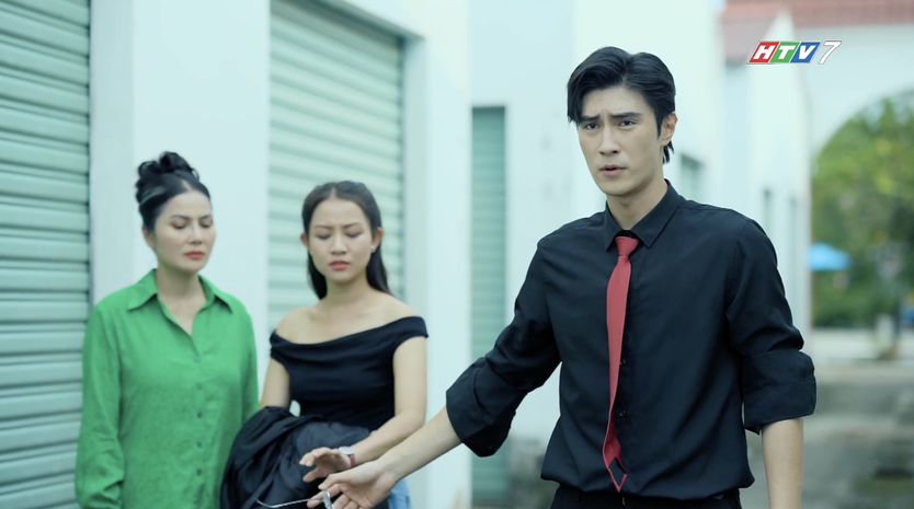 Yêu em như ngày đầu tiên: Hoàng Kim và bi kịch bị "chiếm tổ" - Ảnh 17.