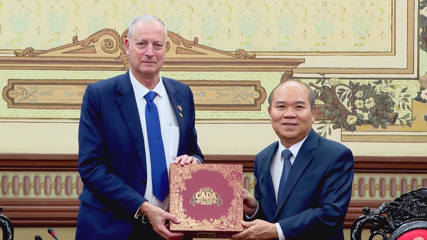 Lãnh đạo TP. Hồ Chí Minh tiếp Đại sứ Israel tại Việt Nam nhân dịp kết thúc nhiệm kỳ - Ảnh 1.