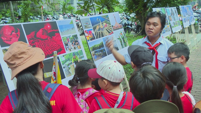 Nguyễn Á và hành trình kể chuyện đất nước qua những khuôn hình- Ảnh 10.