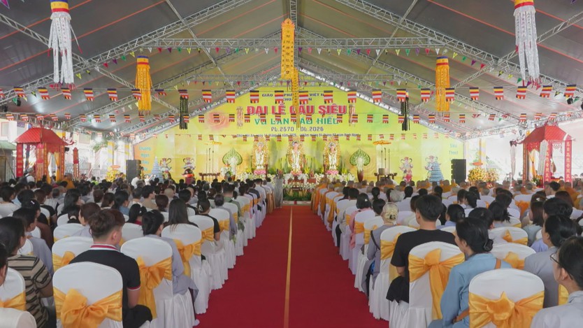 Lan tỏa đạo lý hiếu nghĩa từ Đại lễ Vu lan báo hiếu - Ảnh 1.