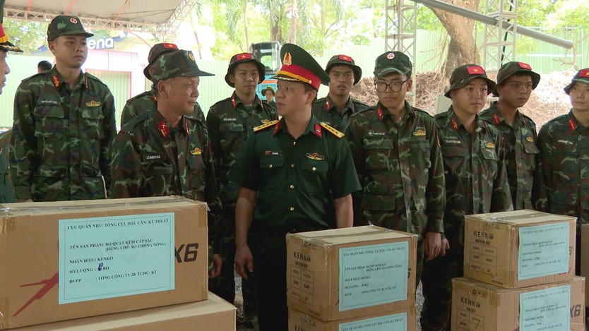 Những người trở về Công viên Lê Thị Riêng tìm đồng đội năm xưa - Ảnh 4.