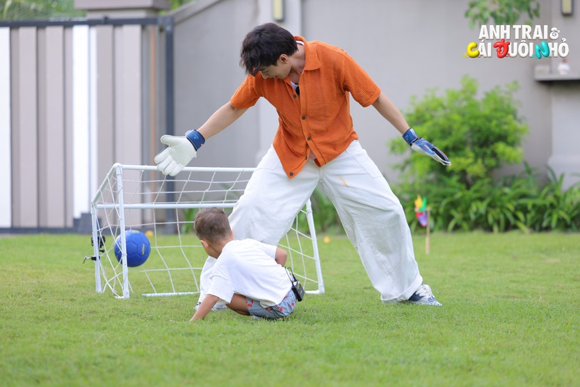 Cuộc hẹn đặc biệt của "Anh trai và Cái đuôi nhỏ"- Ảnh 1.