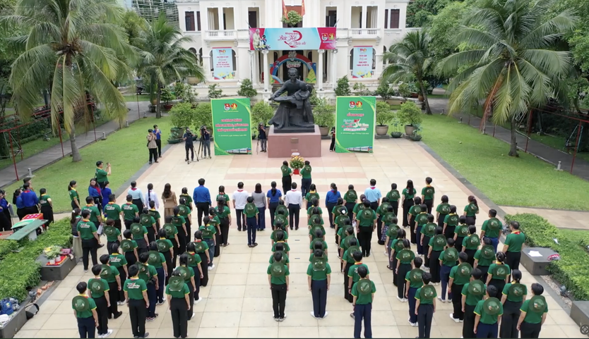 A, Bạn Đây Rồi!: Rạng ngời trang sử Đội qua hành trình "Em yêu Tổ quốc Việt Nam" - Ảnh 6.