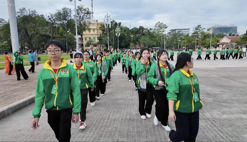A, Bạn Đây Rồi!: Rạng ngời trang sử Đội qua hành trình "Em yêu Tổ quốc Việt Nam" - Ảnh 10.