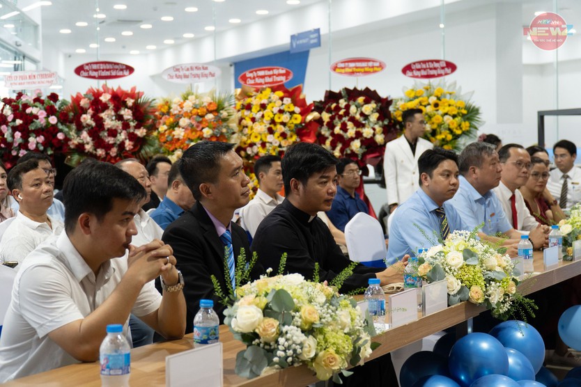 NewZround: VinFast Sài Gòn Mới khai trương xưởng dịch vụ tại An Hội Tây- Ảnh 4.