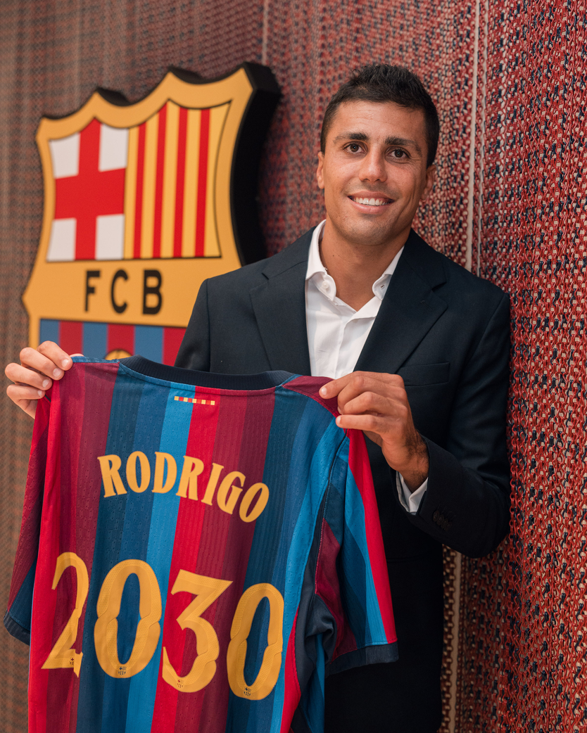 Rodri ra mắt Barca - Ảnh 10.