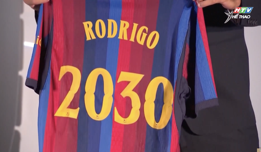 Tin bóng đá quốc tế 19/8: Rodri cập bến Barcelona, Mourinho tái xuất Real Madrid - Ảnh 4.