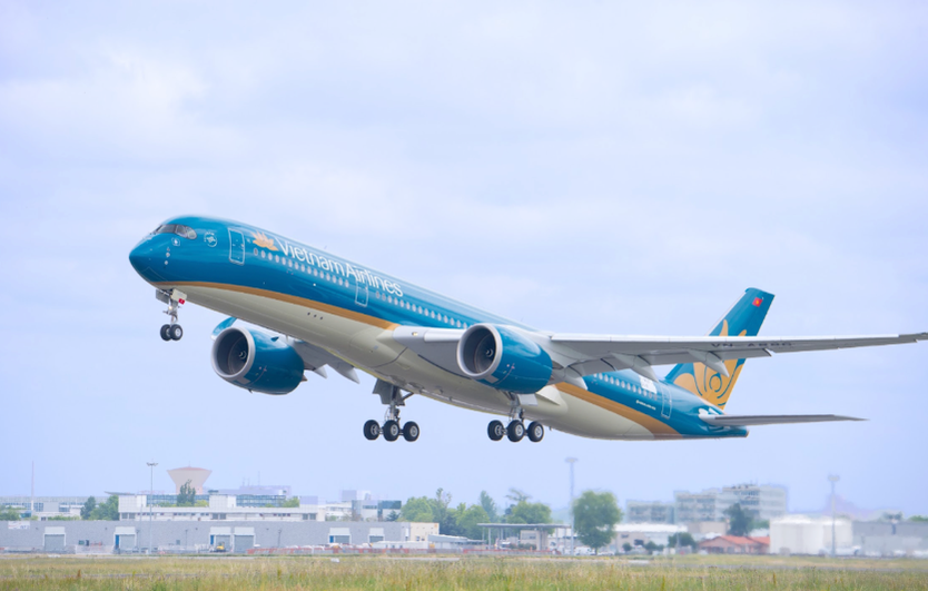 Vietnam Airlines mở bán gần 3,7 triệu chỗ cho Tết Đinh Mùi 2027 - Ảnh 2.