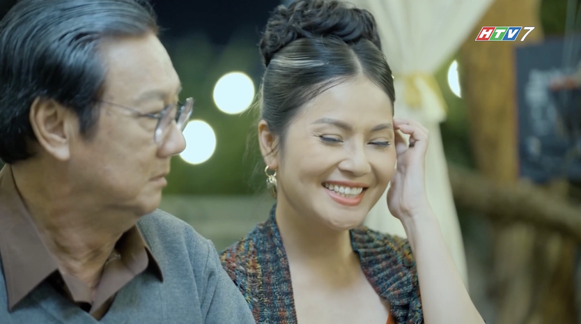 Yêu em như ngày đầu tiên: Bạch Kim lại hãm hại chị kế - Ảnh 9.