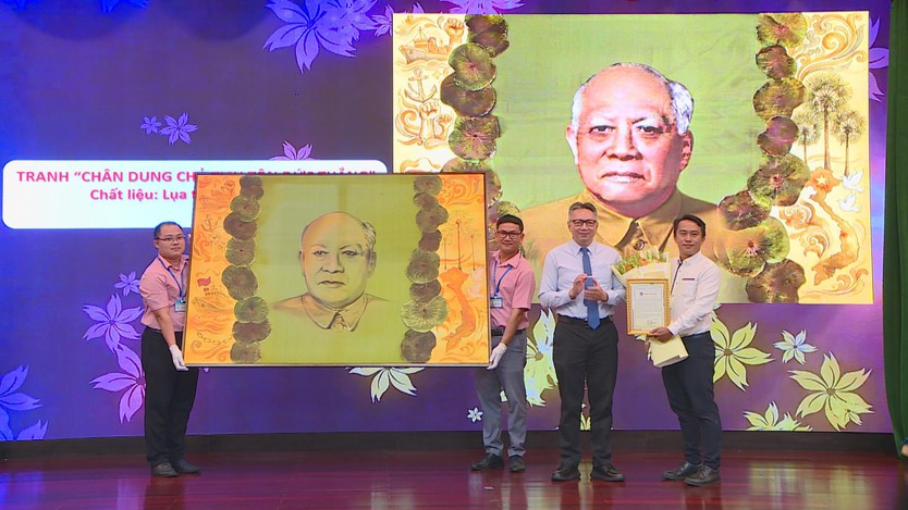 TP. Hồ Chí Minh tri ân Chủ tịch Tôn Đức Thắng qua "Hành trình 20 mùa hoa"  - Ảnh 1.