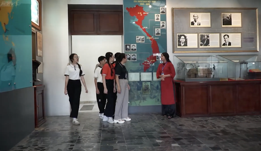 A, Bạn Đây Rồi!: Âm hưởng mùa thu lịch sử và những dấu ấn đầy cảm xúc - Ảnh 2.