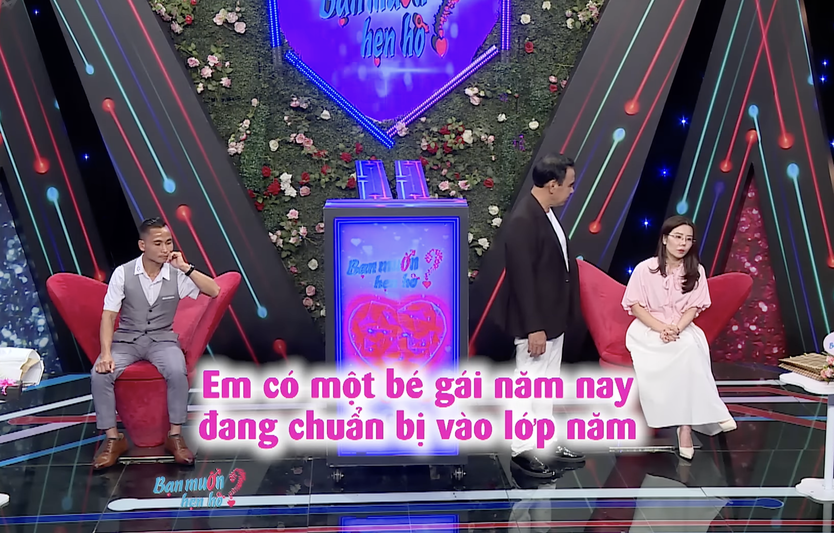 Bạn muốn hẹn hò: Chàng trai quỳ gối xin bấm nút, cô gái vẫn từ chối- Ảnh 5.