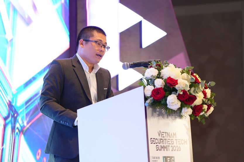 Chuyển đổi số thị trường chứng khoán: Lấy dữ liệu kết nối và hạ tầng an toàn làm nền tảng - Ảnh 4.