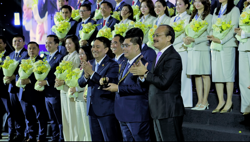 Tân Chủ tịch Hội Doanh nhân Trẻ TP. Hồ Chí Minh: "Một Ban Chấp hành mạnh chưa đủ, phải là sức mạnh của toàn thể hội viên" - Ảnh 1.