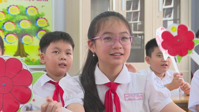 TP. Hồ Chí Minh: Hơn 1,7 Triệu Học Sinh Chính Thức Tựu Trường - Ảnh 3.