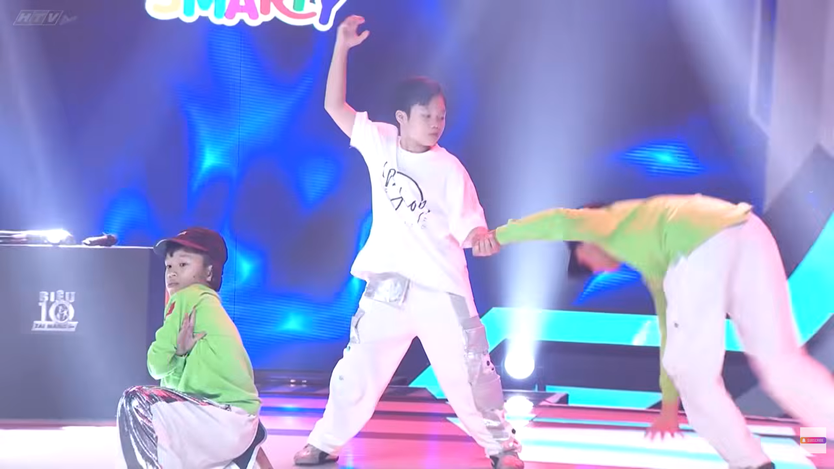 Siêu tài năng nhí 12 tuổi đa tài từ DJ, rap đến hiphop khiến Võ Tấn Phát cho "100 điểm"- Ảnh 16.