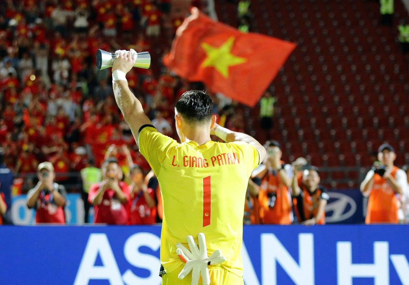 Le Giang Patrik: “Chúng tôi cần phải tiếp tục nỗ lực và chiến đấu hết mình”- Ảnh 3.