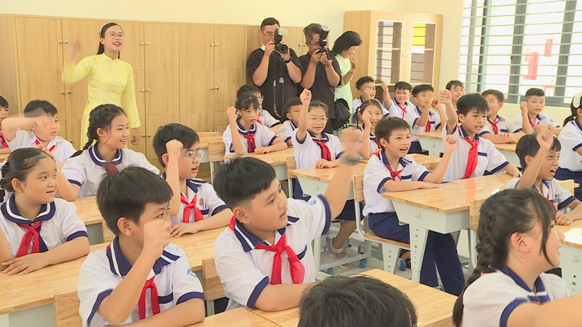 Mái trường mới, niềm vui mới- Ảnh 5.