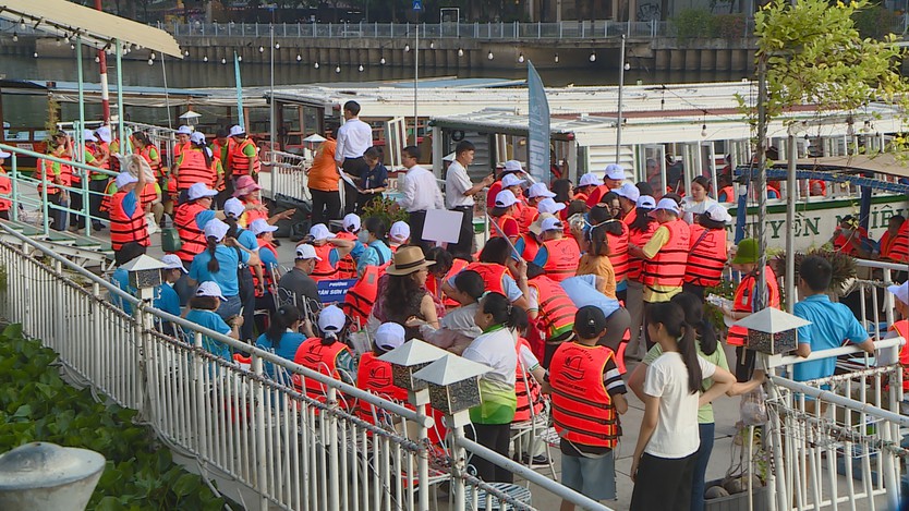TP. Hồ Chí Minh: Chung tay xây dựng thành phố xanh - sạch và thân thiện môi trường - Ảnh 1.