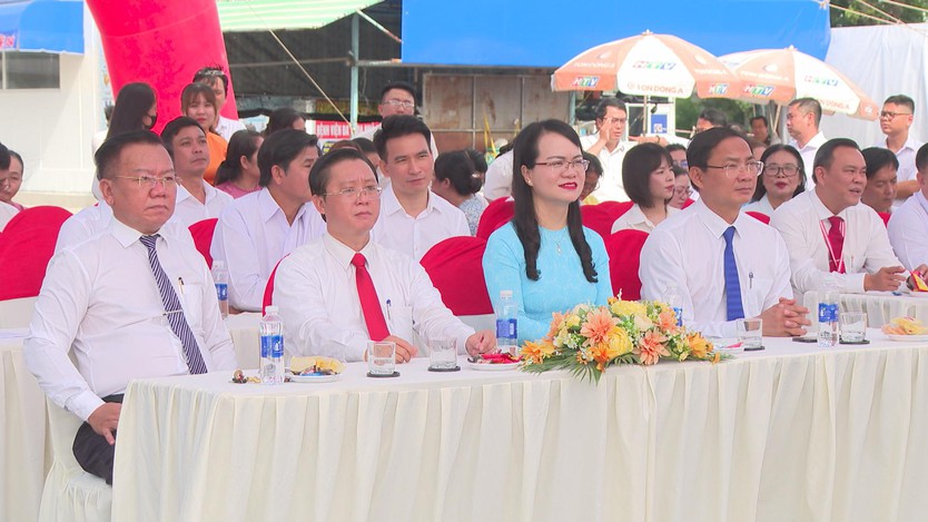 TP. Hồ Chí Minh - Bứt phá hạ tầng giao thông: Động lực mới cho vùng ngoại thành - Ảnh 3.