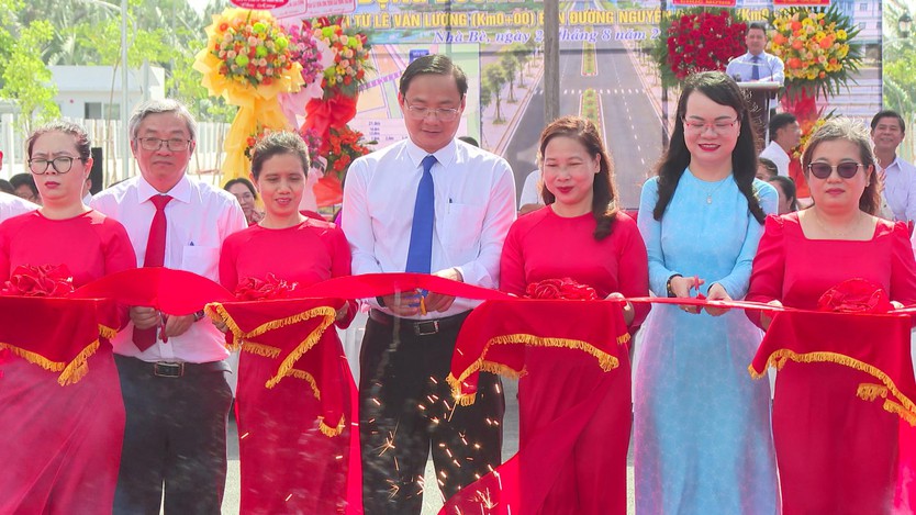 TP. Hồ Chí Minh - Bứt phá hạ tầng giao thông: Động lực mới cho vùng ngoại thành - Ảnh 2.