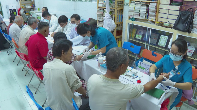 TP. Hồ Chí Minh khám sức khỏe tập trung cho đồng bào Chăm - Ảnh 2.
