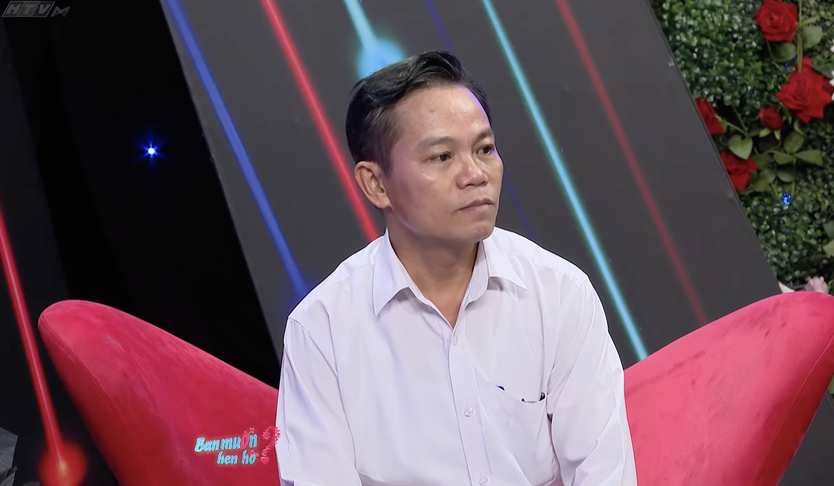 Bạn muốn hẹn hò: Chị gái chủ tiệc cưới tự tay mang tráp trầu cau đi "hỏi chồng"- Ảnh 1.