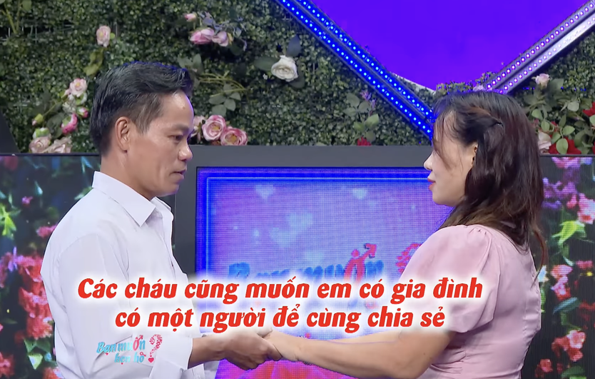 Bạn muốn hẹn hò: Chị gái chủ tiệc cưới tự tay mang tráp trầu cau đi "hỏi chồng"- Ảnh 14.