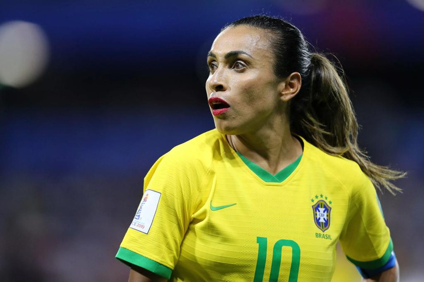 Marta và hành trình trở thành huyền thoại bóng đá nữ Brazil - Ảnh 7.