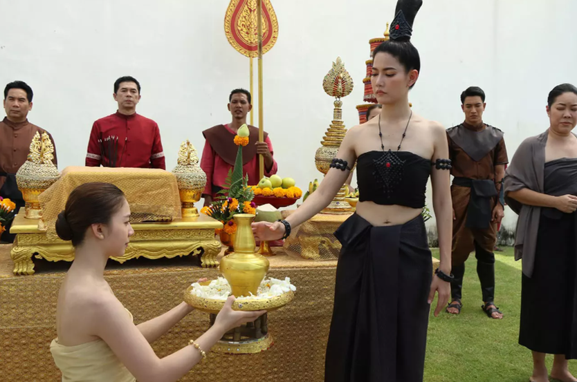 Oán hận thuyền cổ: JukJanj Akhamsiri đối mặt cảnh mở màn đầy ám ảnh - Ảnh 3.