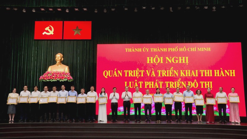 Luật Phát triển đô thị có hiệu lực từ ngày 1/10/2026 - Ảnh 8.