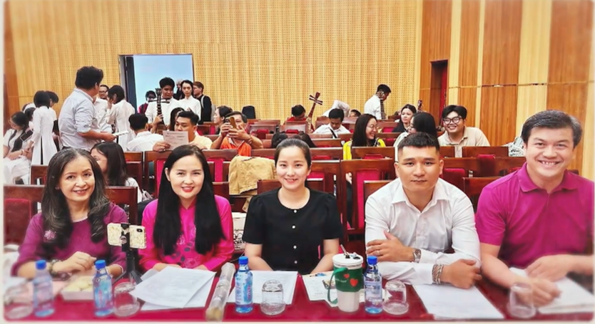 Nét Việt: NSƯT Hải Phượng - Giữ hồn đàn tranh, trao truyền tình yêu văn hóa Việt - Ảnh 14.