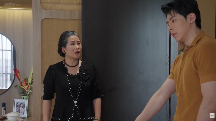 Cuộc hôn nhân ngột ngạt mở màn "Mặt nạ hoàng kim" - Ảnh 13.