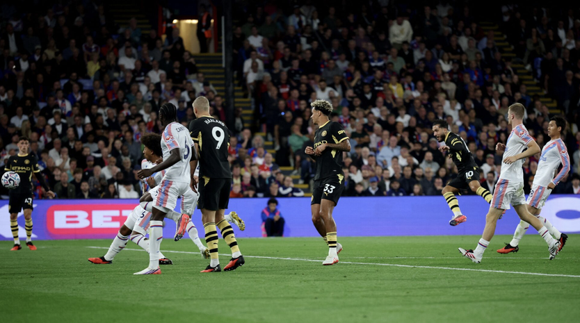 Rayan Cherki tỏa sáng, Man City đè bẹp Crystal Palace- Ảnh 1.