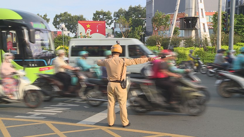 TP. Hồ Chí Minh: Tăng cường đảm bảo trật tự, an toàn giao thông dịp lễ 2/9  - Ảnh 2.