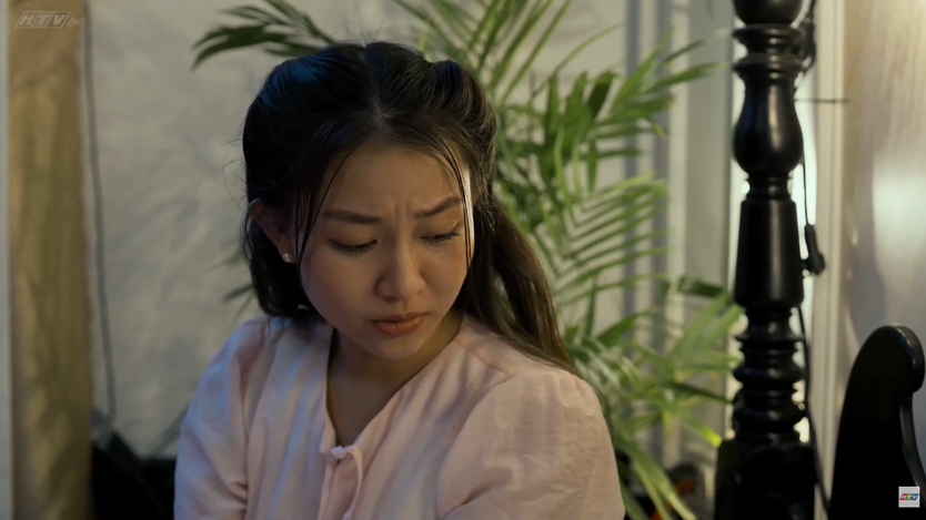 Yêu em như ngày đầu tiên: Mẹ kế lừa gả bán con chồng- Ảnh 13.