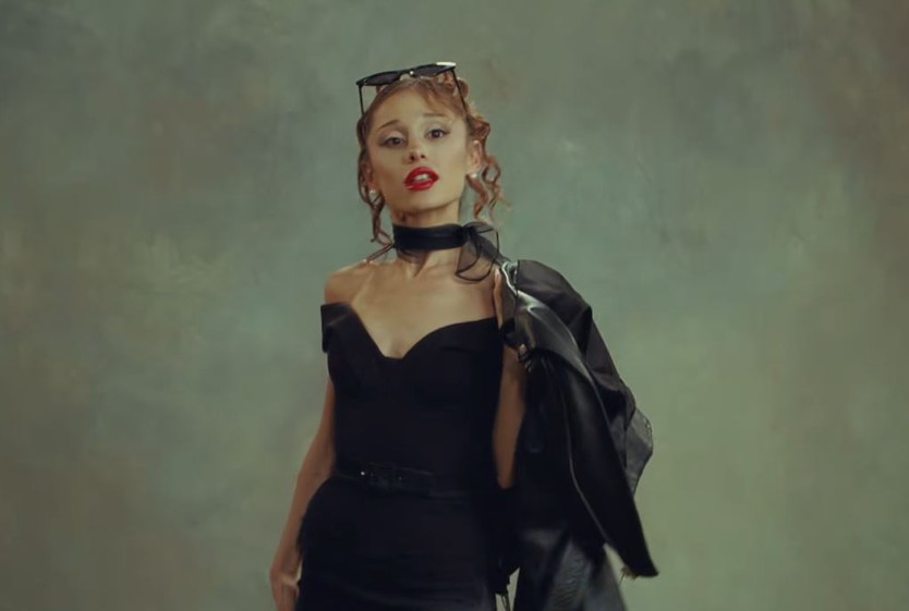 Ariana Grande tạm dừng các hoạt động sau thời gian dài đối mặt với áp lực dư luận- Ảnh 7.