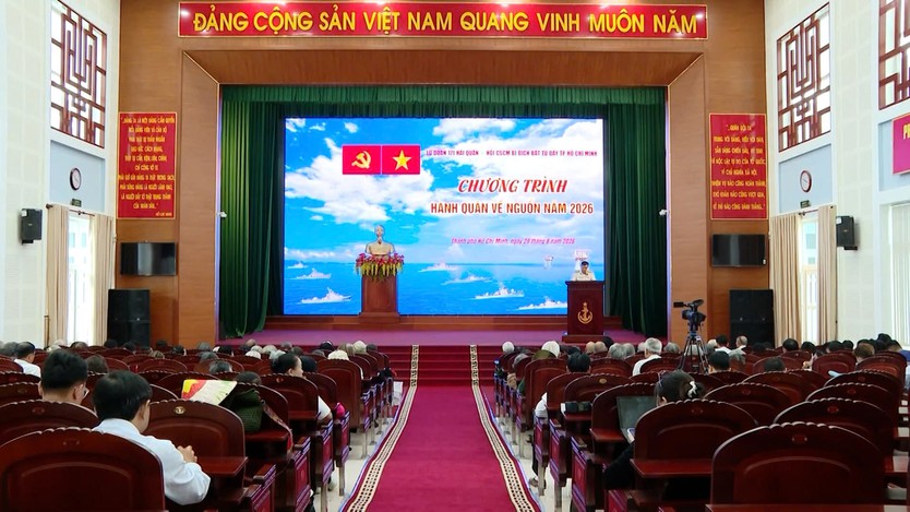 Gần 100 cựu tù cách mạng về nguồn tại Lữ đoàn 171 - Ảnh 1.