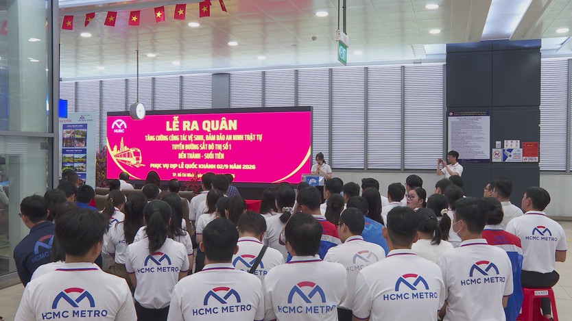 Metro số 1: Tăng cường an ninh, đảm bảo vận hành 24/24 dịp lễ 2/9- Ảnh 1.