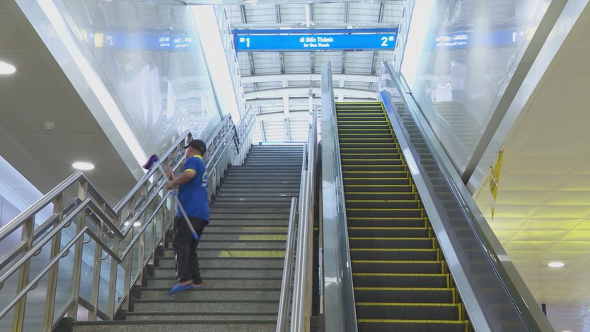 Metro số 1: Tăng cường an ninh, đảm bảo vận hành 24/24 dịp lễ 2/9- Ảnh 2.